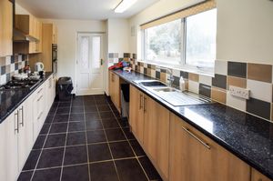 Kitchen- click for photo gallery